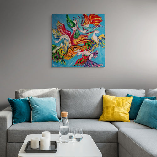 Magic Birds in un living contemporaneo